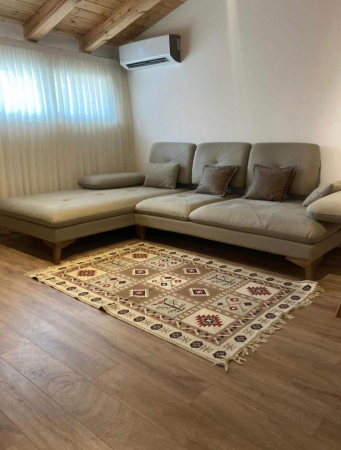 Lovely Loft 1-Bedroom In The Heart Of Tirana Exterior photo